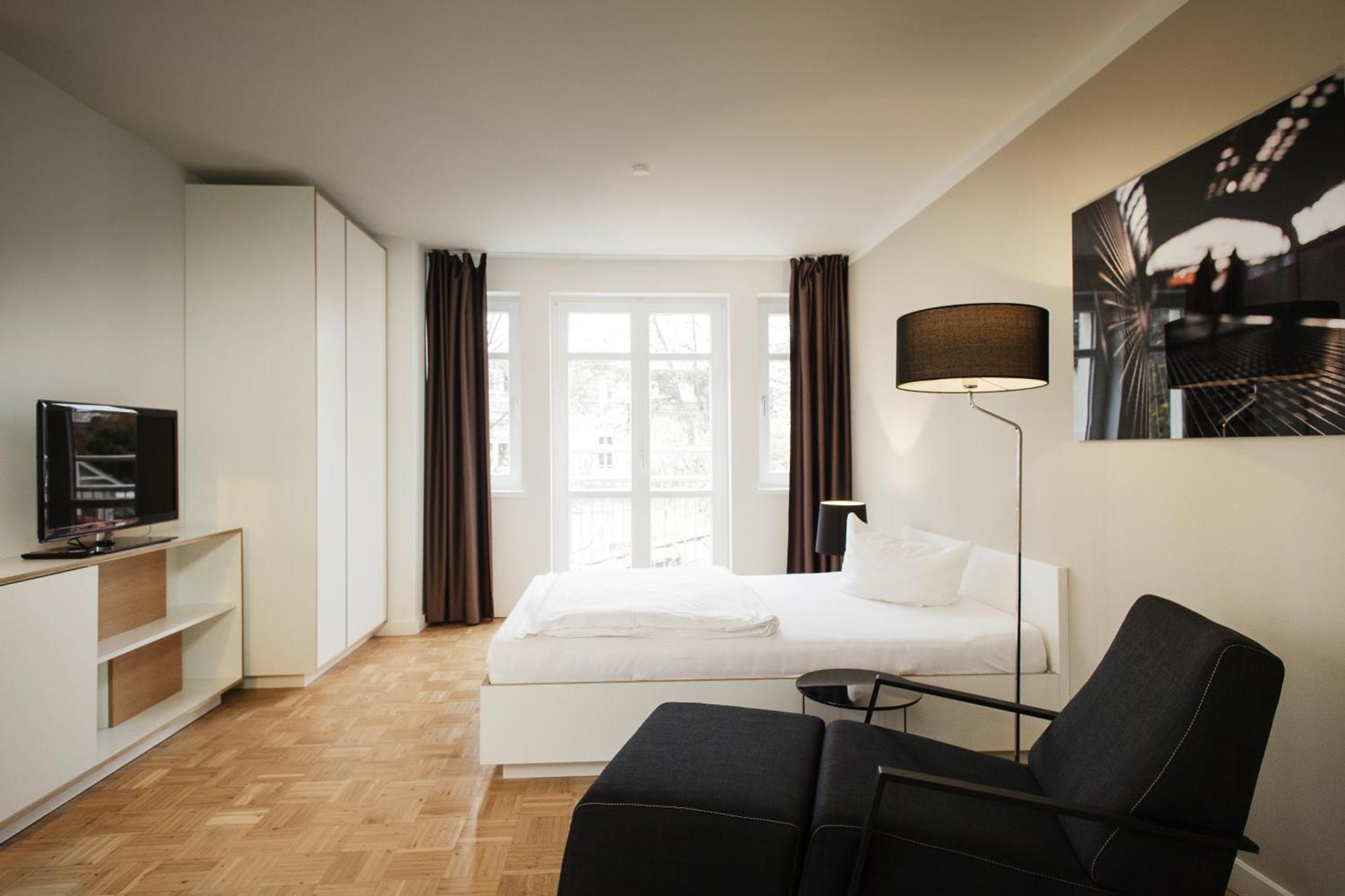 Smartments Business Hamburg Aussenalster Aparthotel ภายนอก รูปภาพ